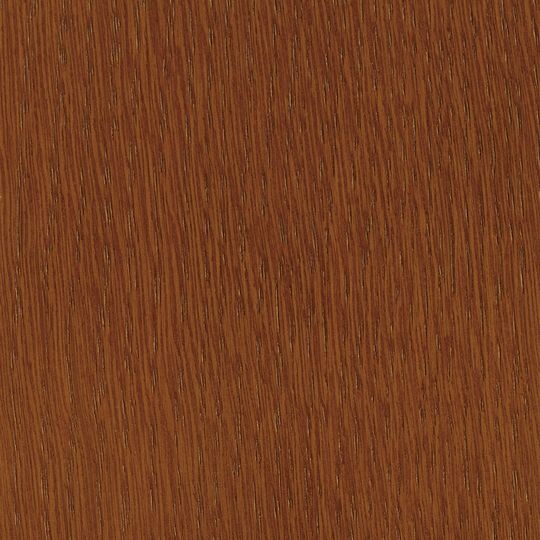 Gamme Arova Spritzbeize, couleur Maron sur Chêne