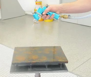 Image de l'étape 6 : Application d'une couche de finition – Effet Rouille